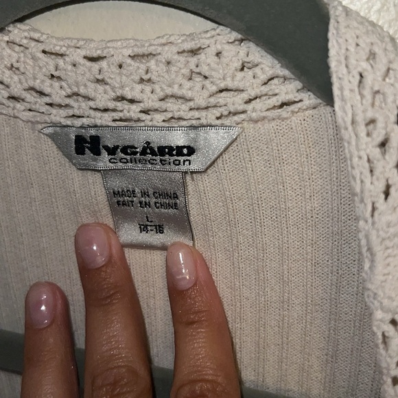 Vintage Cream Crocheted Lace Trim Tie Front Cardigan - Picture 2 of 8